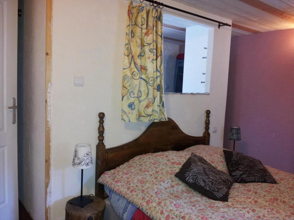 Auberge La Bergerie Sainte-Marie-de-Campan Habitación foto